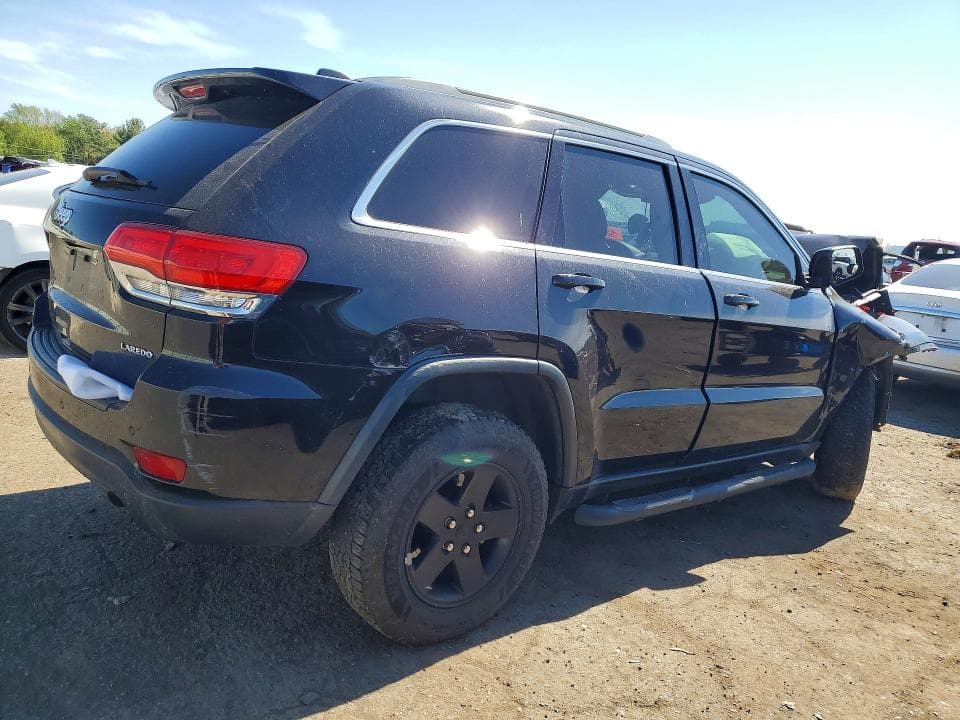2017 JEEP GRAND CHEROKEE LAREDO 3