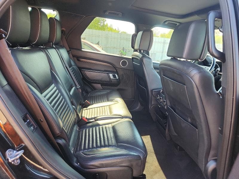 2017 LAND ROVER DISCOVERY HSE LUXURY 11