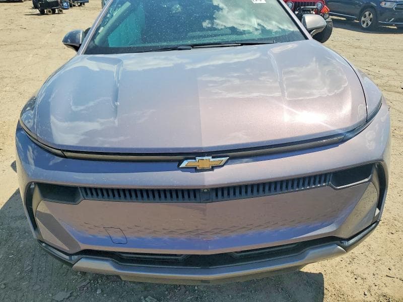 2024 CHEVROLET EQUINOX 2LT 12