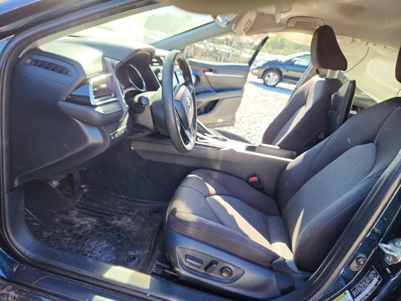 2018 TOYOTA CAMRY LE 7