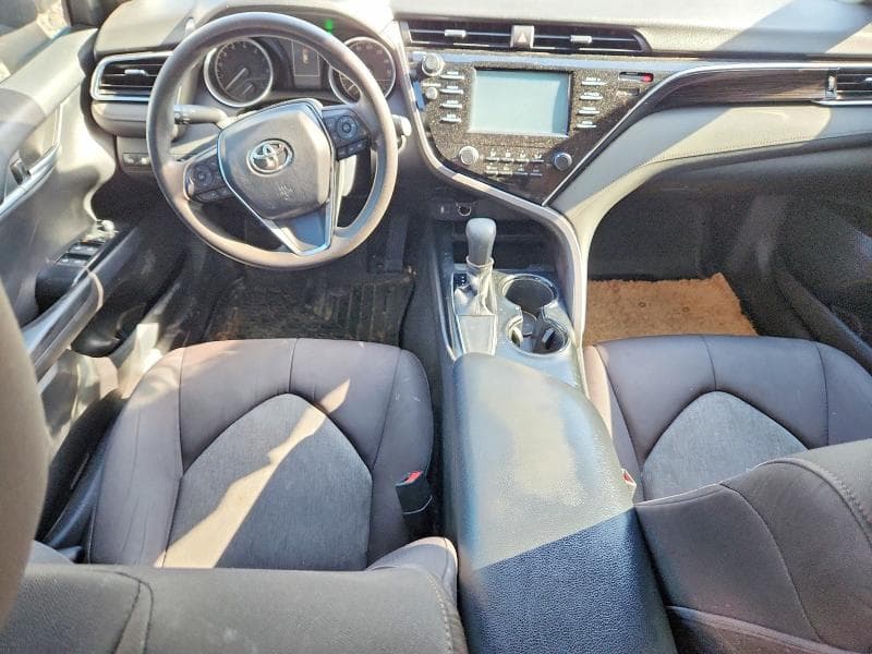 2018 TOYOTA CAMRY LE 8