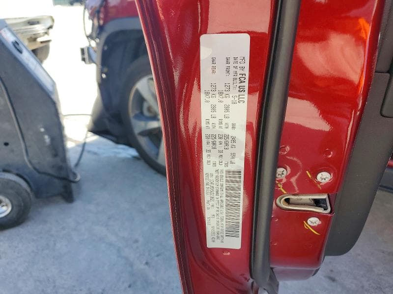 2019 JEEP CHEROKEE LIMITED LIMITED 14
