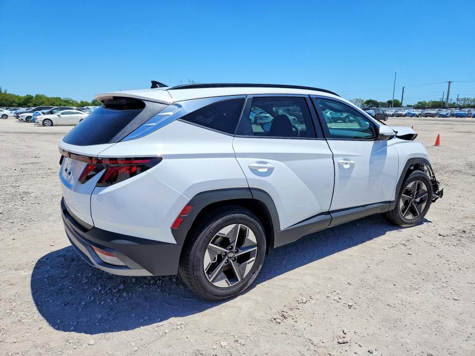 2026 HYUNDAI TUCSON SEL 3