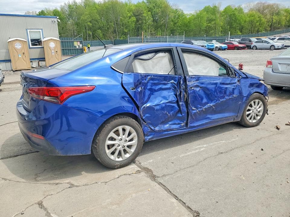 2022 HYUNDAI ACCENT SEL 3