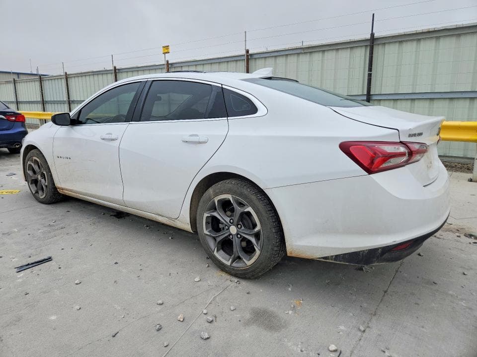 2021 CHEVROLET MALIBU LT 2