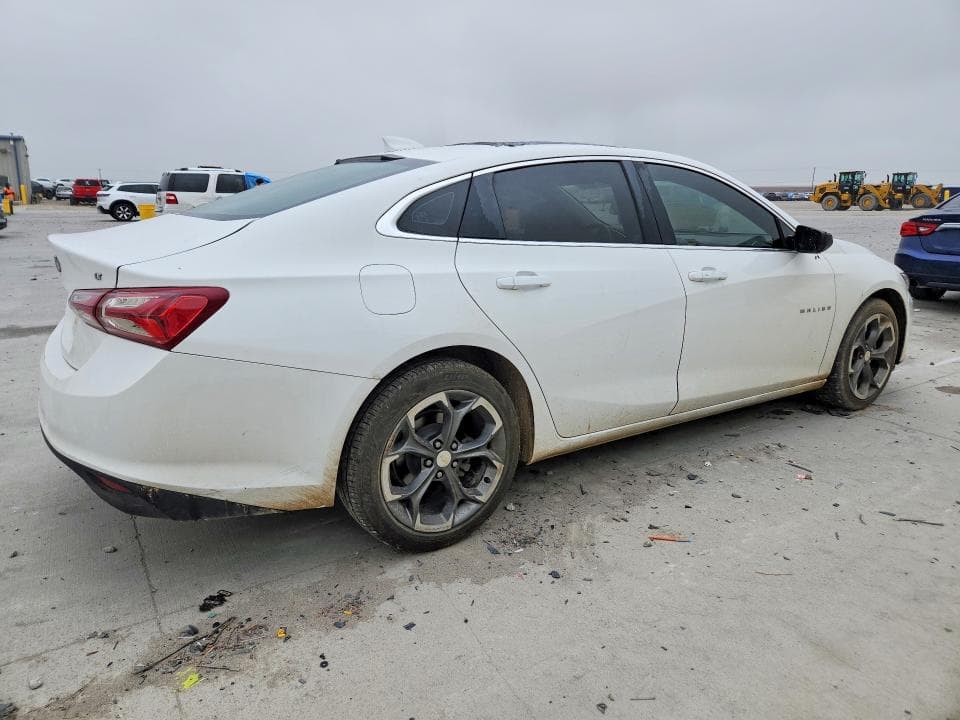 2021 CHEVROLET MALIBU LT 3
