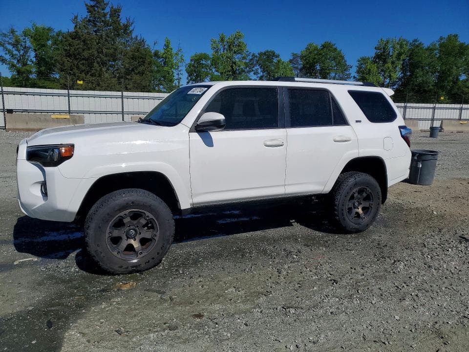 2016 TOYOTA 4RUNNER SR5 SR5 - 1