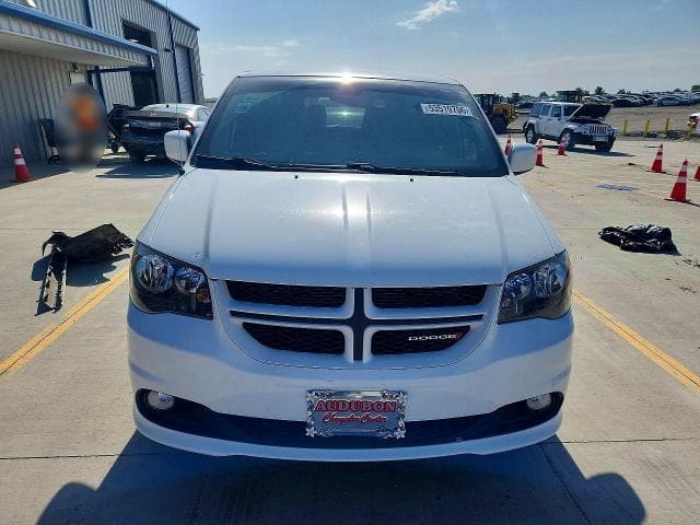 2018 DODGE GRAND CARAVAN GT 5