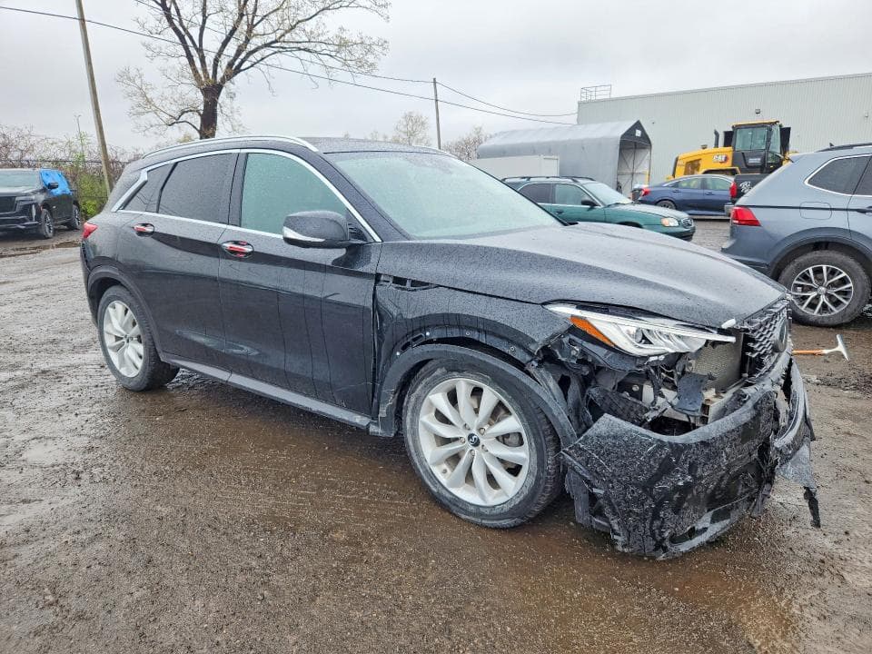 2019 INFINITI QX50 PURE 4