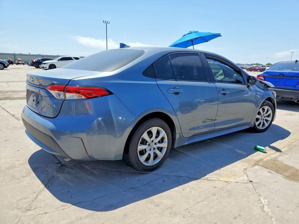 2021 TOYOTA COROLLA LE 3