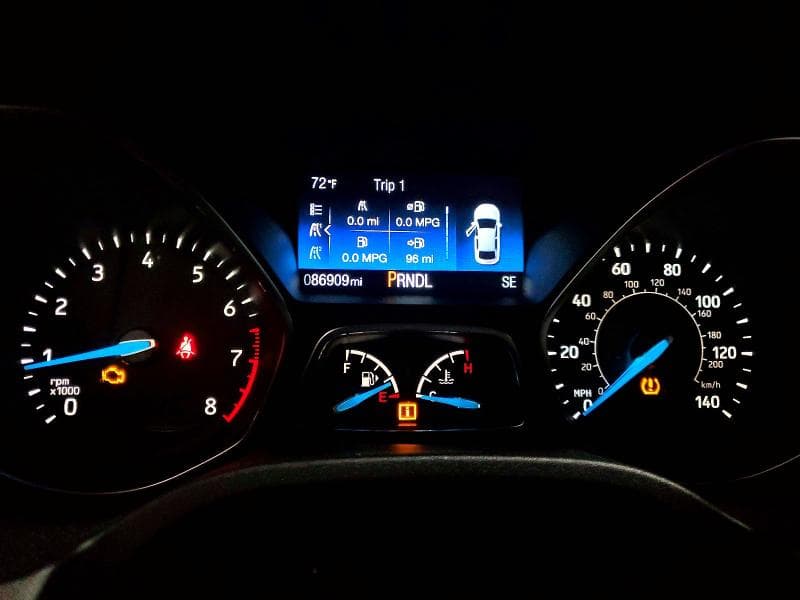 2017 FORD FOCUS SE 9
