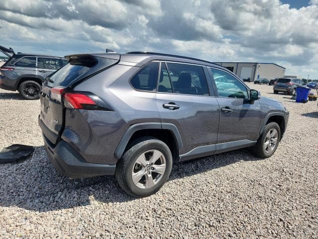 2022 TOYOTA RAV4 XLE XLE 3