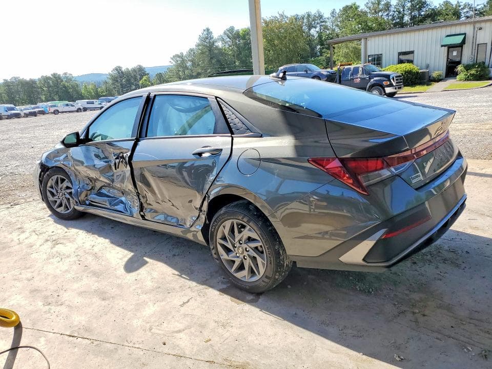 2024 HYUNDAI ELANTRA SEL 2