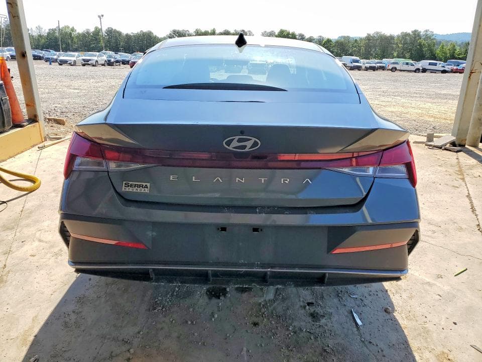2024 HYUNDAI ELANTRA SEL 6