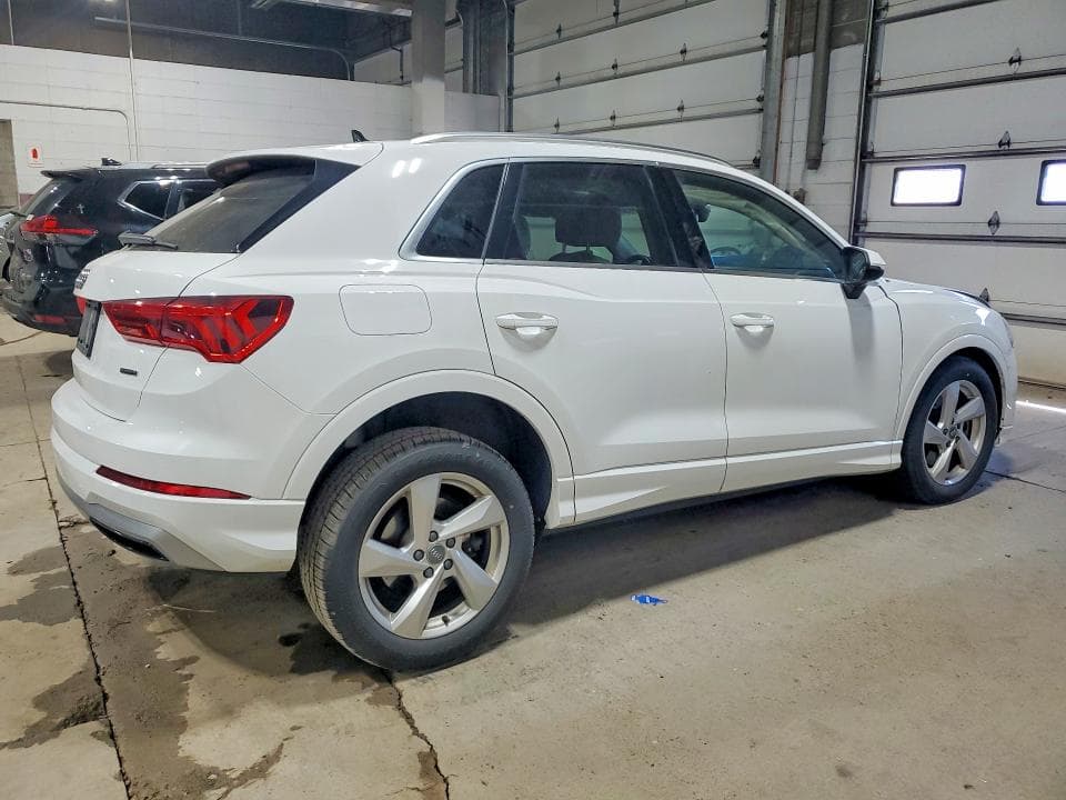 2019 AUDI Q3 PREMIUM PREMIUM 4