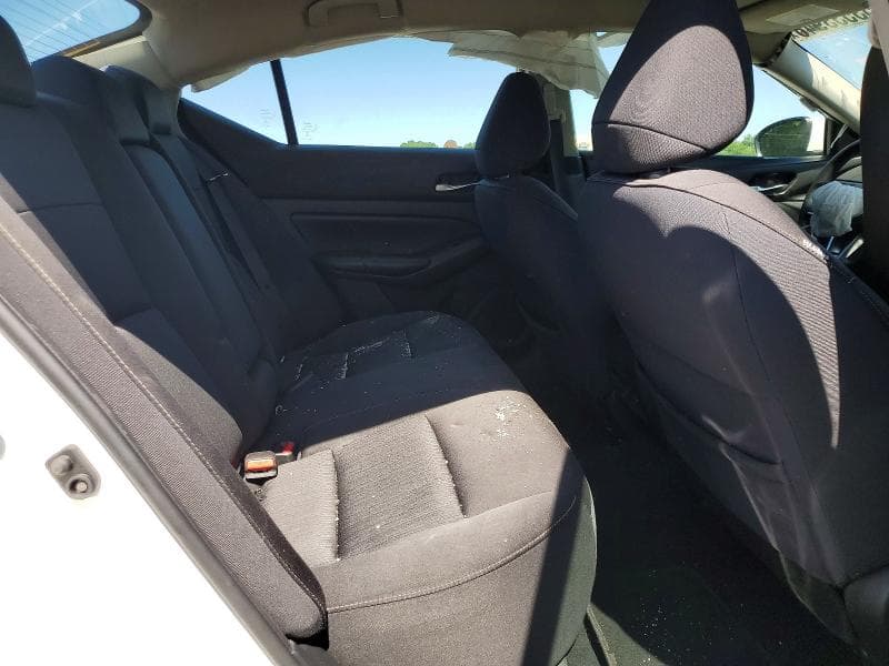 2019 NISSAN ALTIMA S 10