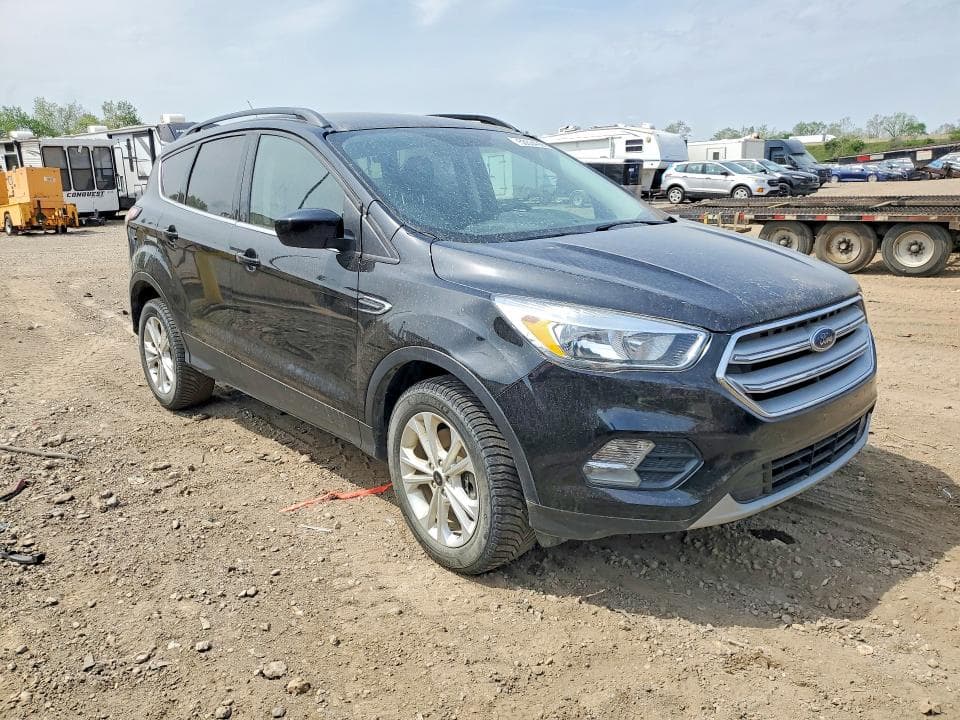 2018 FORD ESCAPE SE 4