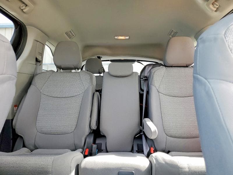 2021 TOYOTA SIENNA LE 10