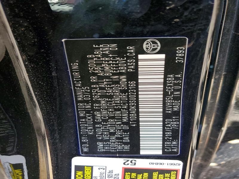 2025 TOYOTA CAMRY SE 12