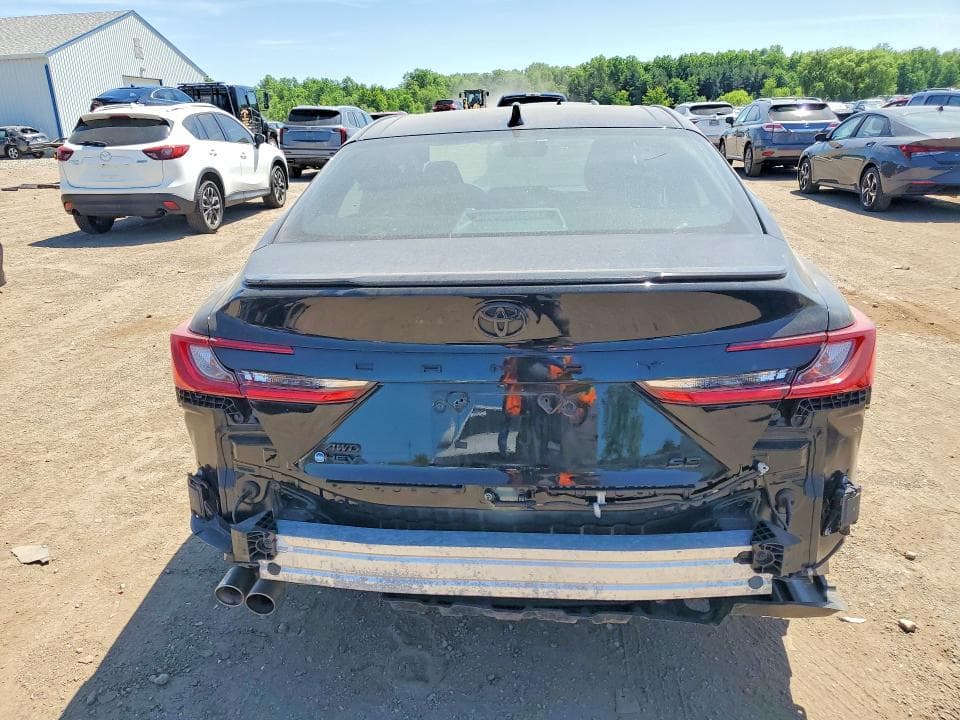 2025 TOYOTA CAMRY SE 6