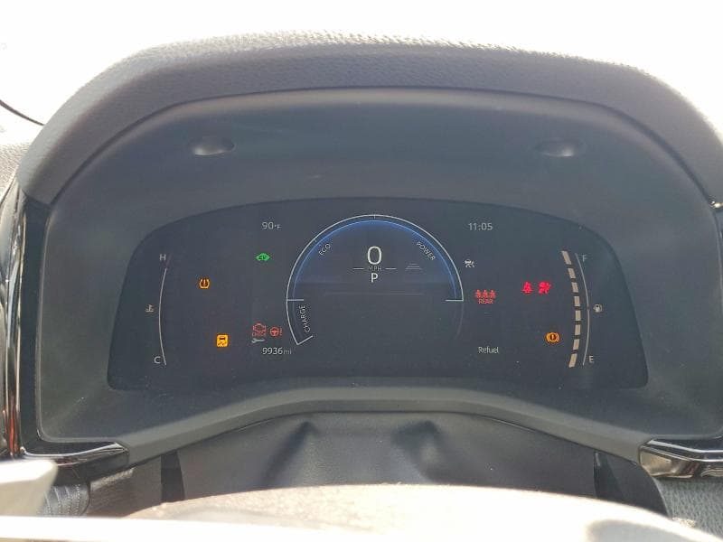 2025 TOYOTA CAMRY SE 9