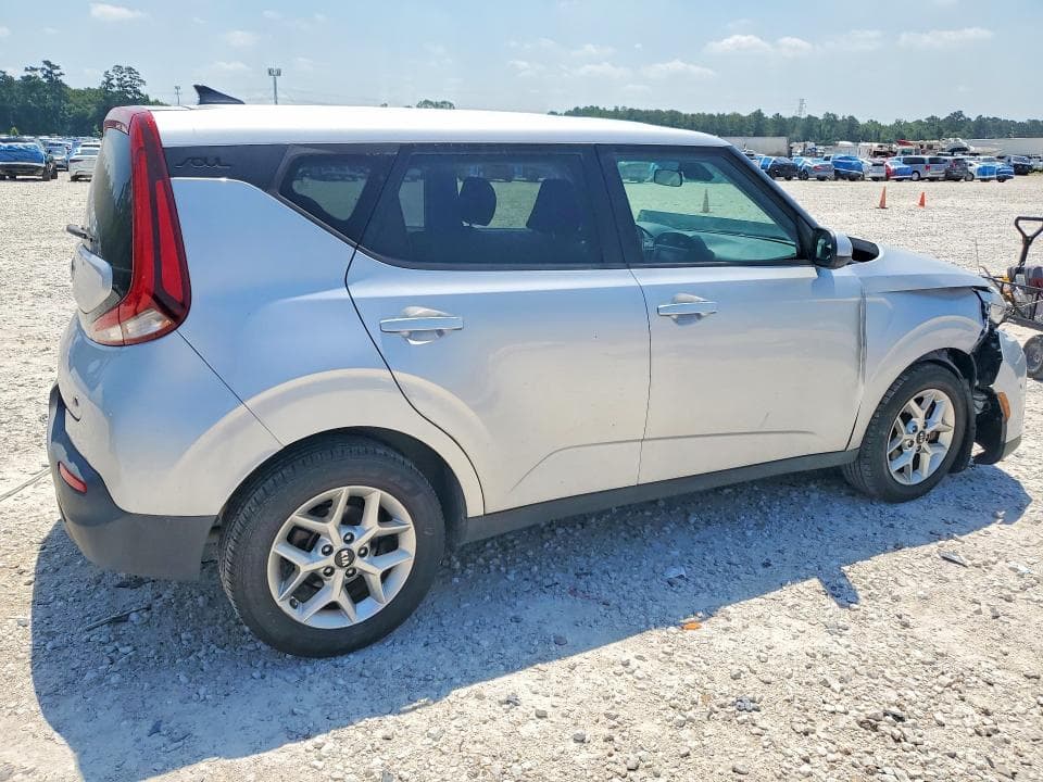 2021 KIA SOUL S S 3
