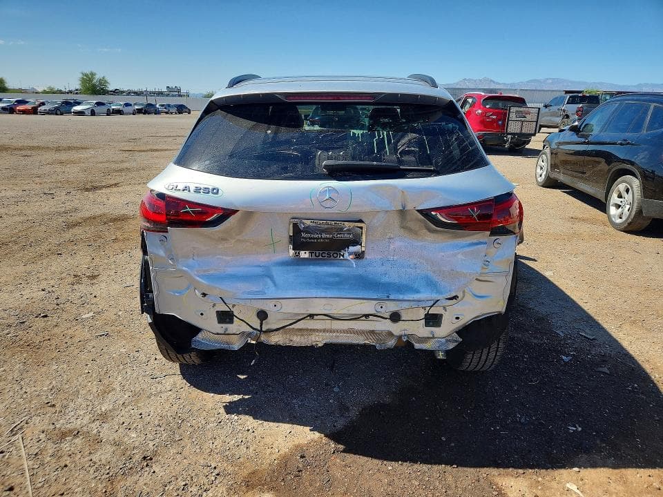 2023 MERCEDES-BENZ GLA 250 6