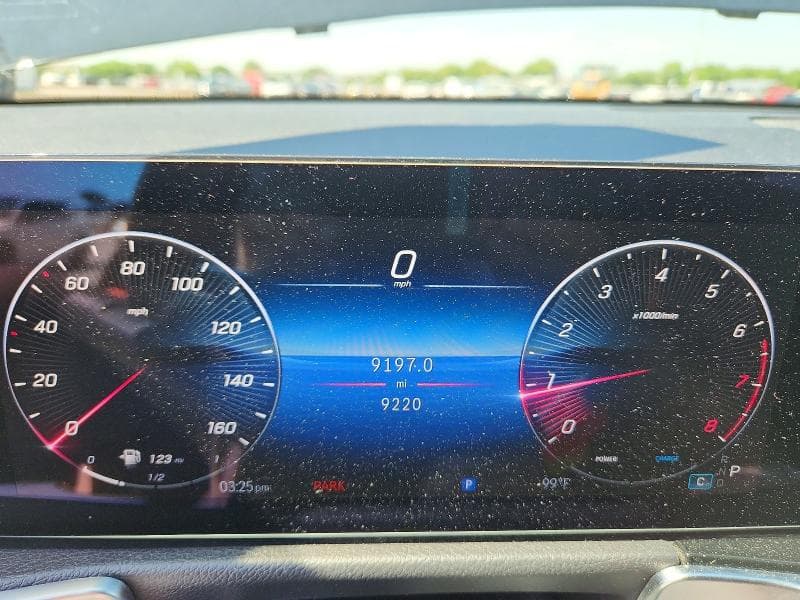 2025 MERCEDES-BENZ GLB 250 4MATIC 10