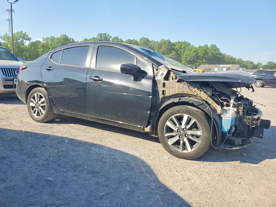 2021 NISSAN VERSA SV 4