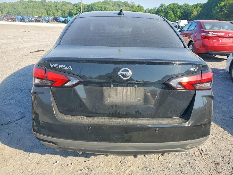 2021 NISSAN VERSA SV 6
