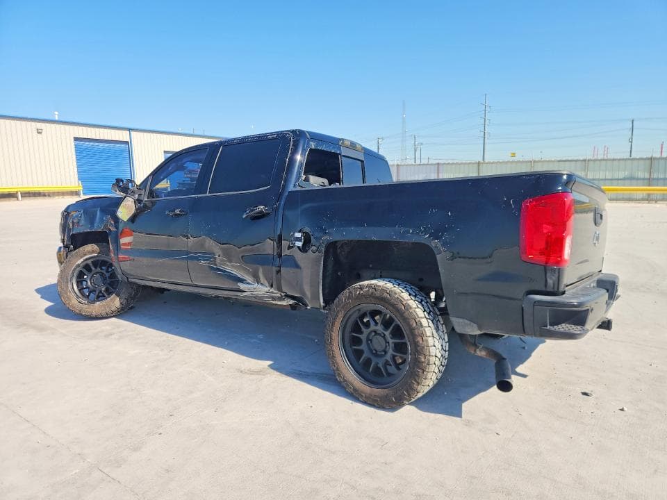 2018 CHEVROLET SILVERADO K1500 LTZ 2