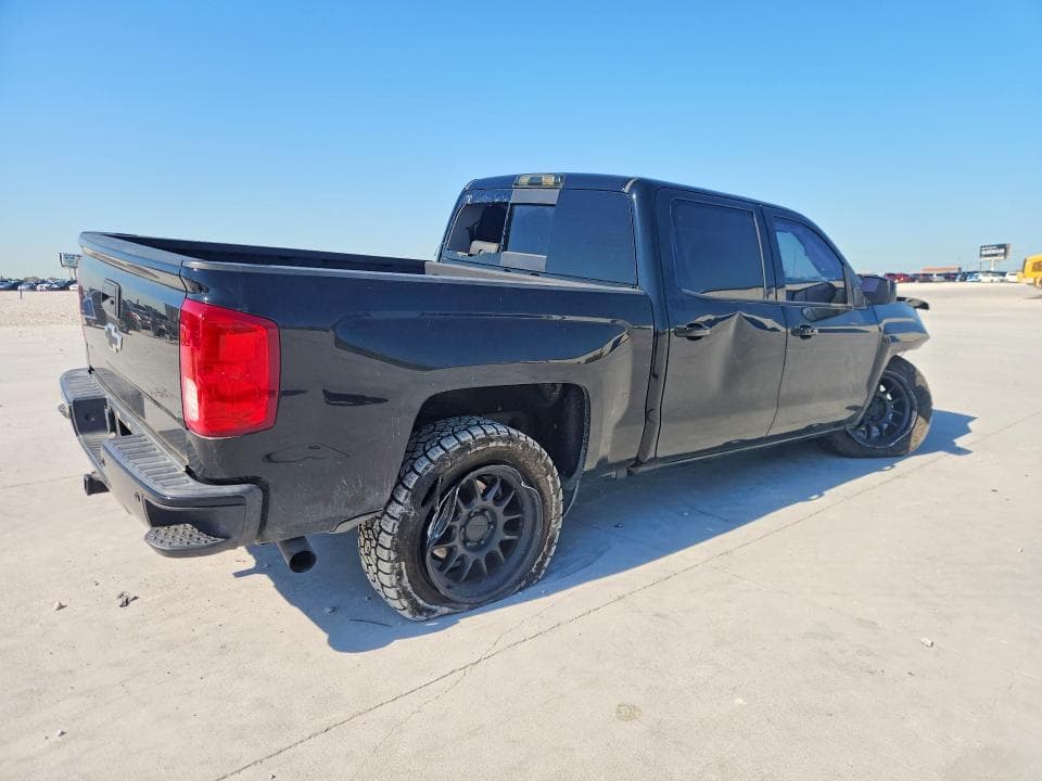 2018 CHEVROLET SILVERADO K1500 LTZ 3
