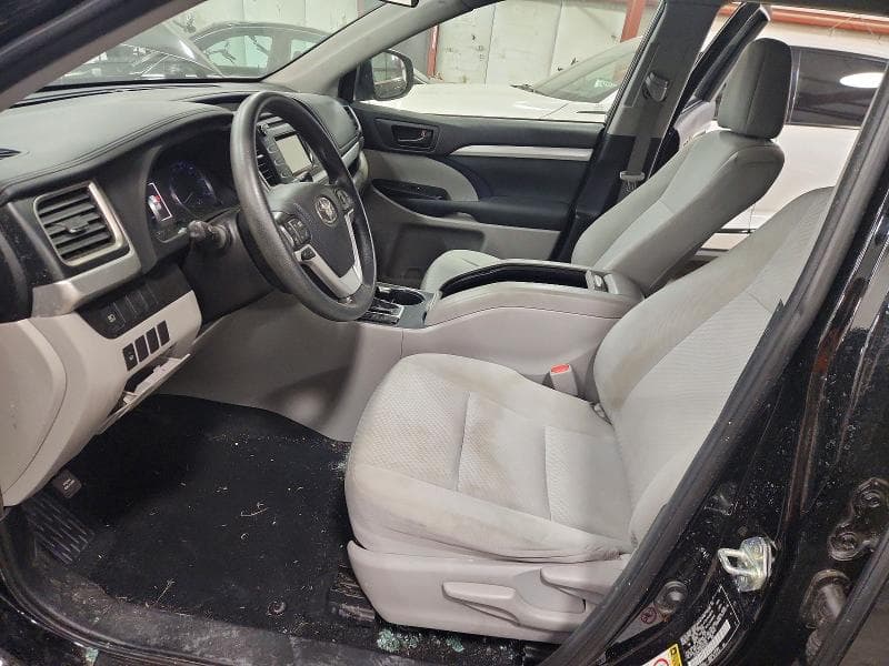 2019 TOYOTA HIGHLANDER LE 7