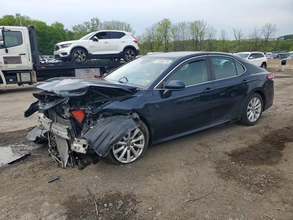 2020 TOYOTA CAMRY LE - 1