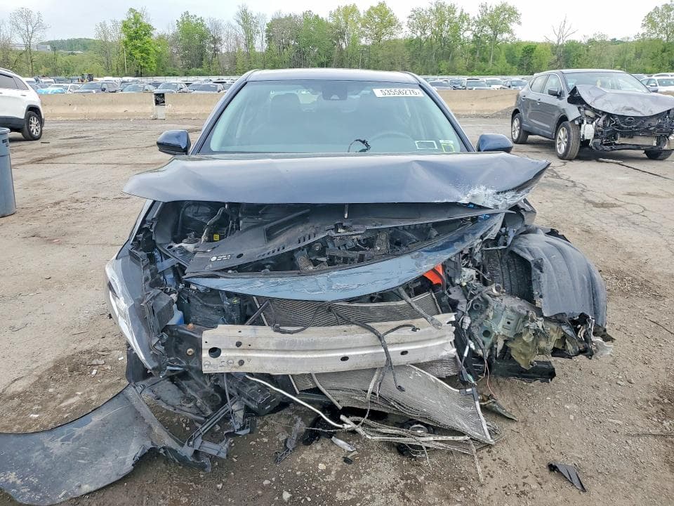 2020 TOYOTA CAMRY LE 5
