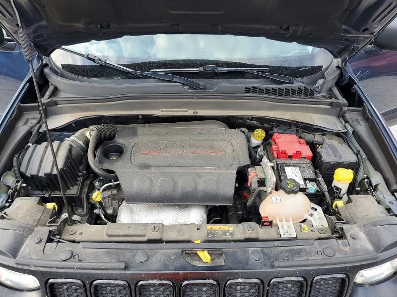 2020 JEEP RENEGADE SPORT 12