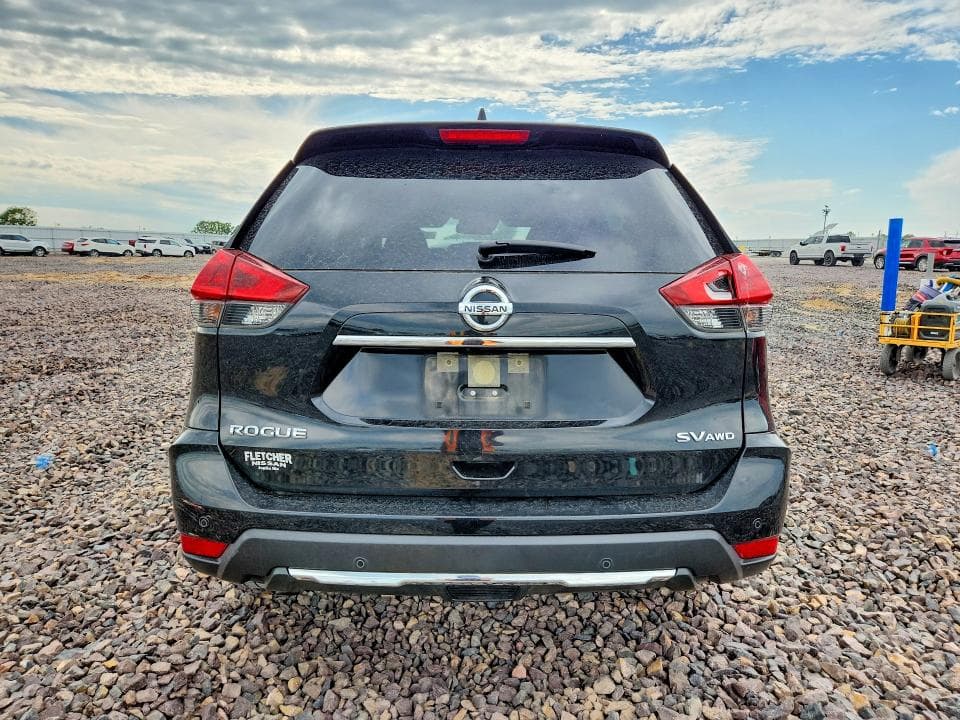 2020 NISSAN ROGUE SV 6