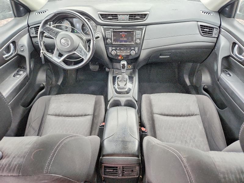 2020 NISSAN ROGUE SV 8