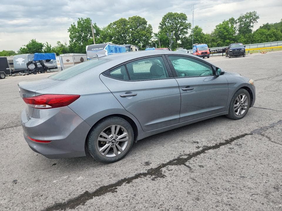 2018 HYUNDAI ELANTRA SEL 3