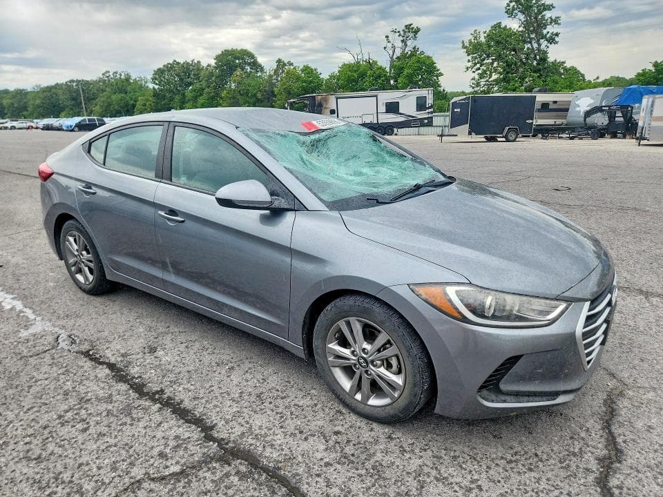 2018 HYUNDAI ELANTRA SEL 4