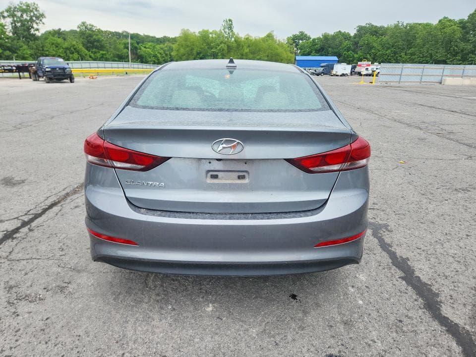 2018 HYUNDAI ELANTRA SEL 6