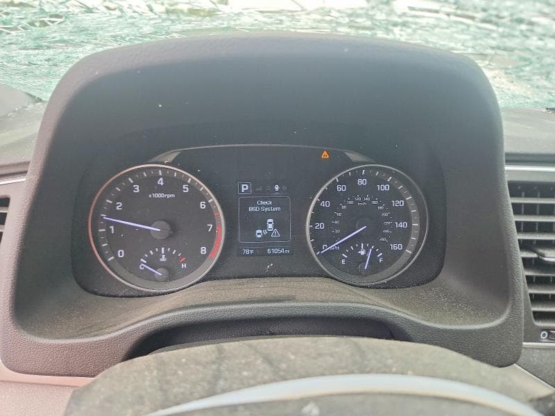 2018 HYUNDAI ELANTRA SEL 9