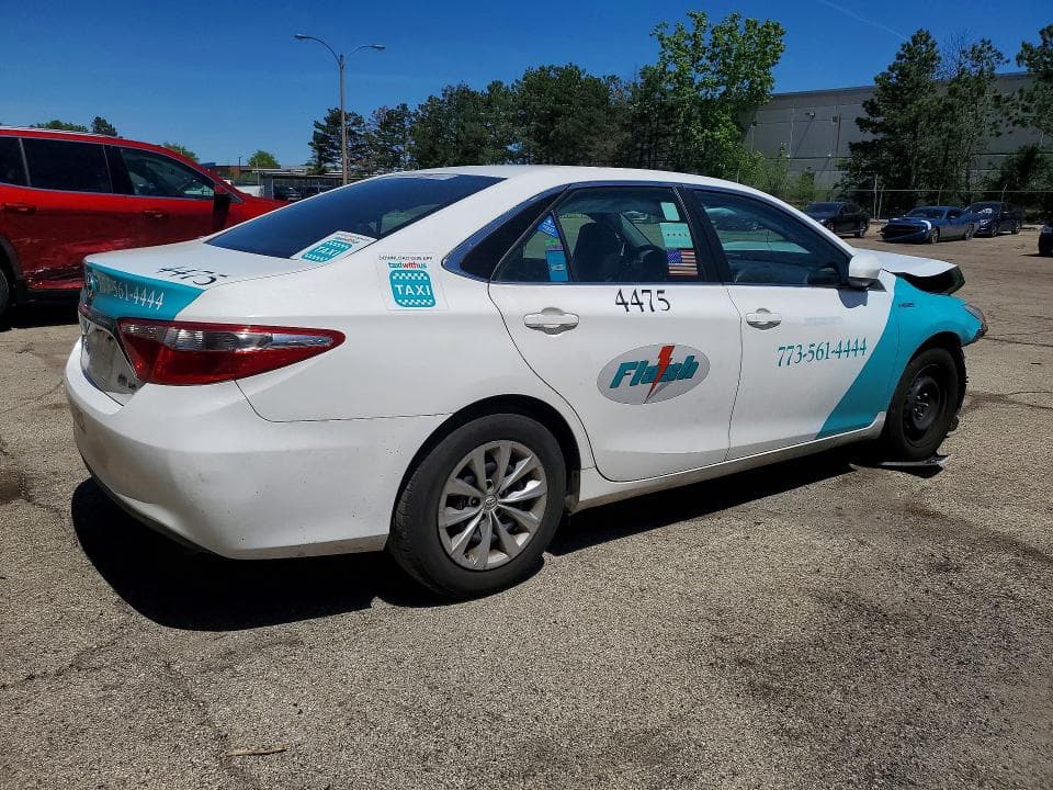 2016 TOYOTA CAMRY HYBRID LE LE 3