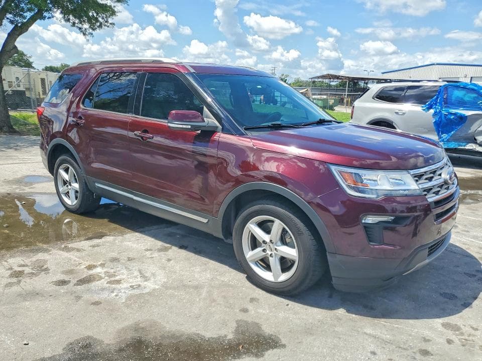 2018 FORD EXPLORER XLT 4