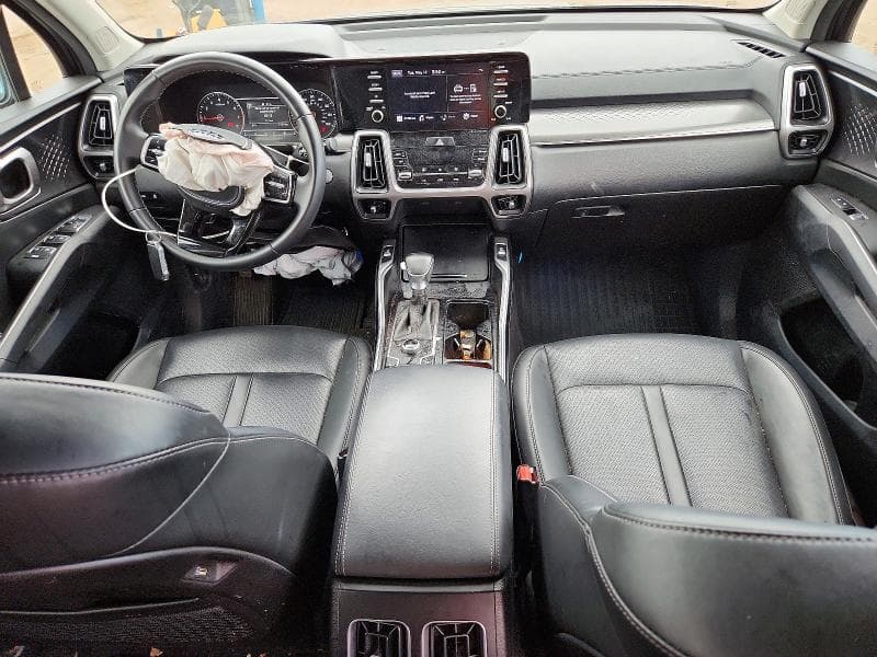 2021 KIA SORENTO S 8