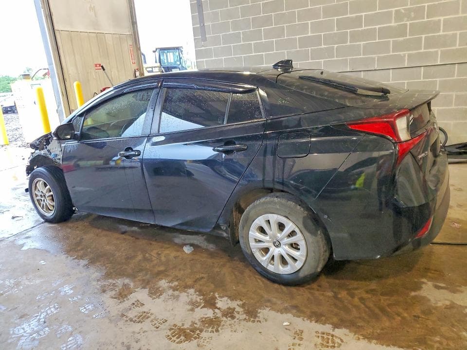 2021 TOYOTA PRIUS LE 2