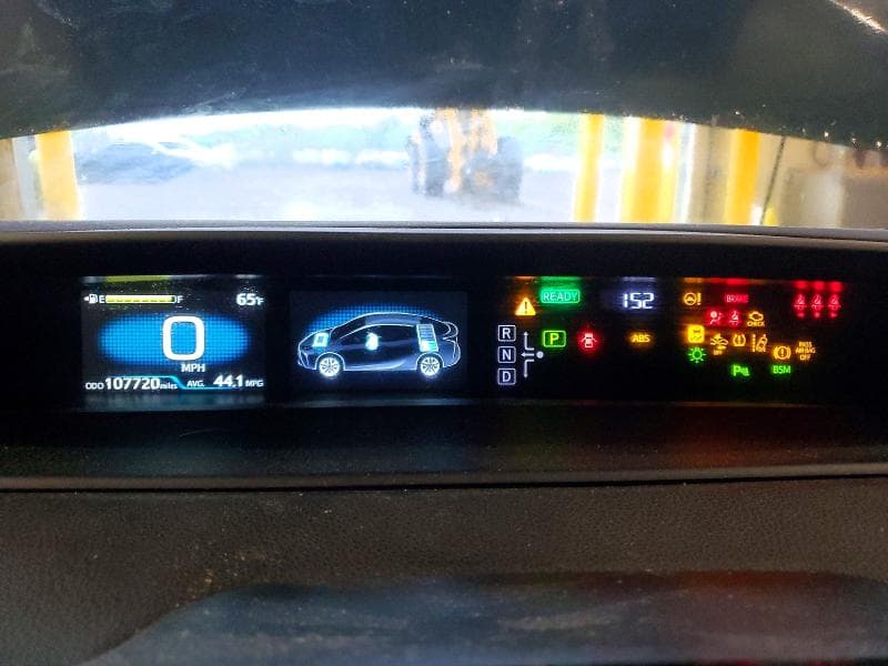 2021 TOYOTA PRIUS LE 9