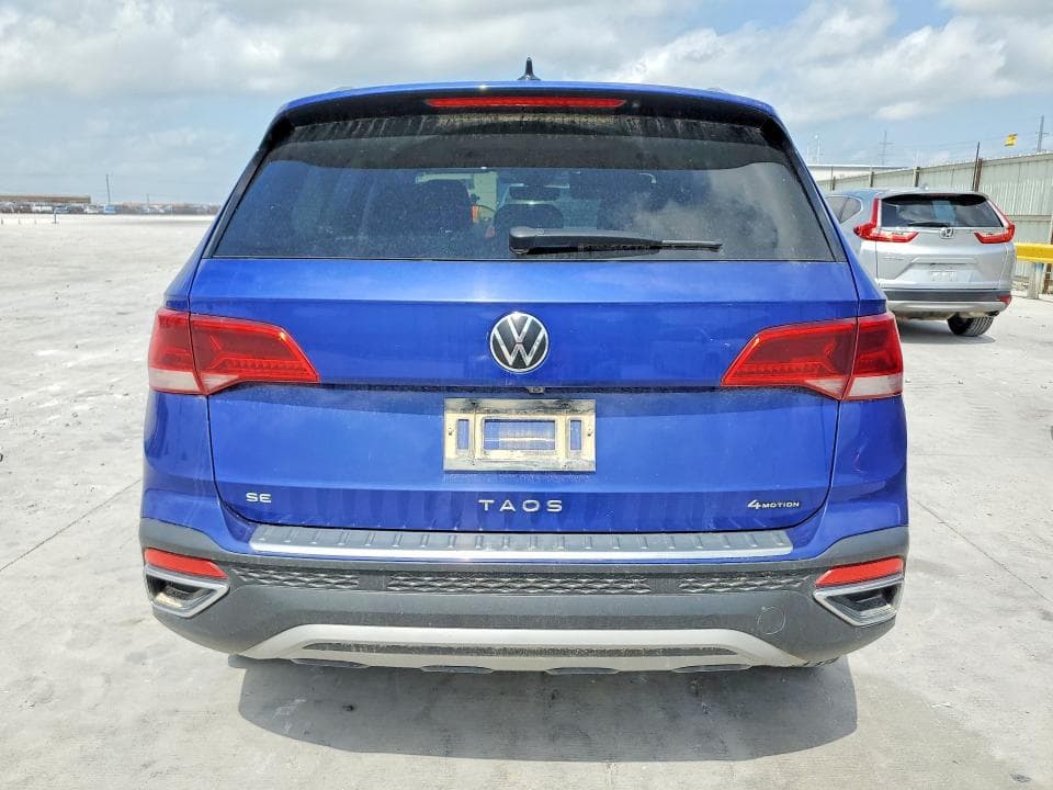 2024 VOLKSWAGEN TAOS SE 6