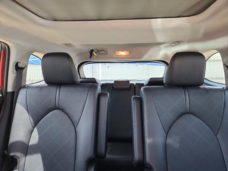 2026 TOYOTA HIGHLANDER HYBRID PLATINUM PLATINUM 10