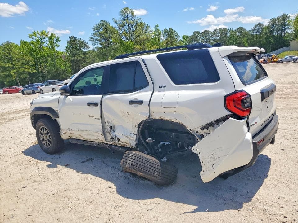 2025 TOYOTA 4RUNNER SR5 2